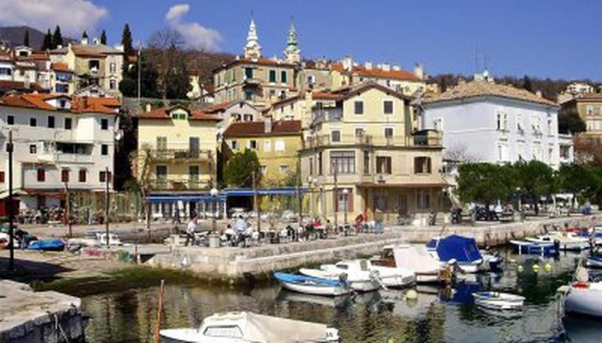 Apartment Zlatko , Ten Steps To The Sea Opatija Exterior photo